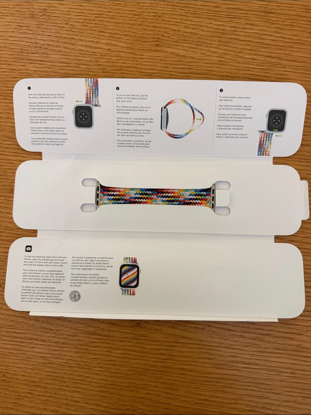 Apple Watch Pride Edition Braided Solo Loop